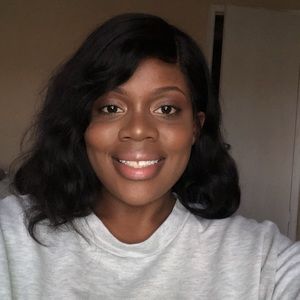 Meet your Posher, Jennica